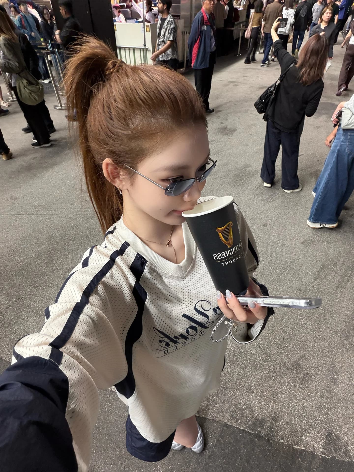 Good Morning Fan Fan Exclusive NY Jerseyfit American Mesh Printed T-shirt casual a maniche lunghe stampata a blocchi di colore Moda primaverile da donna
