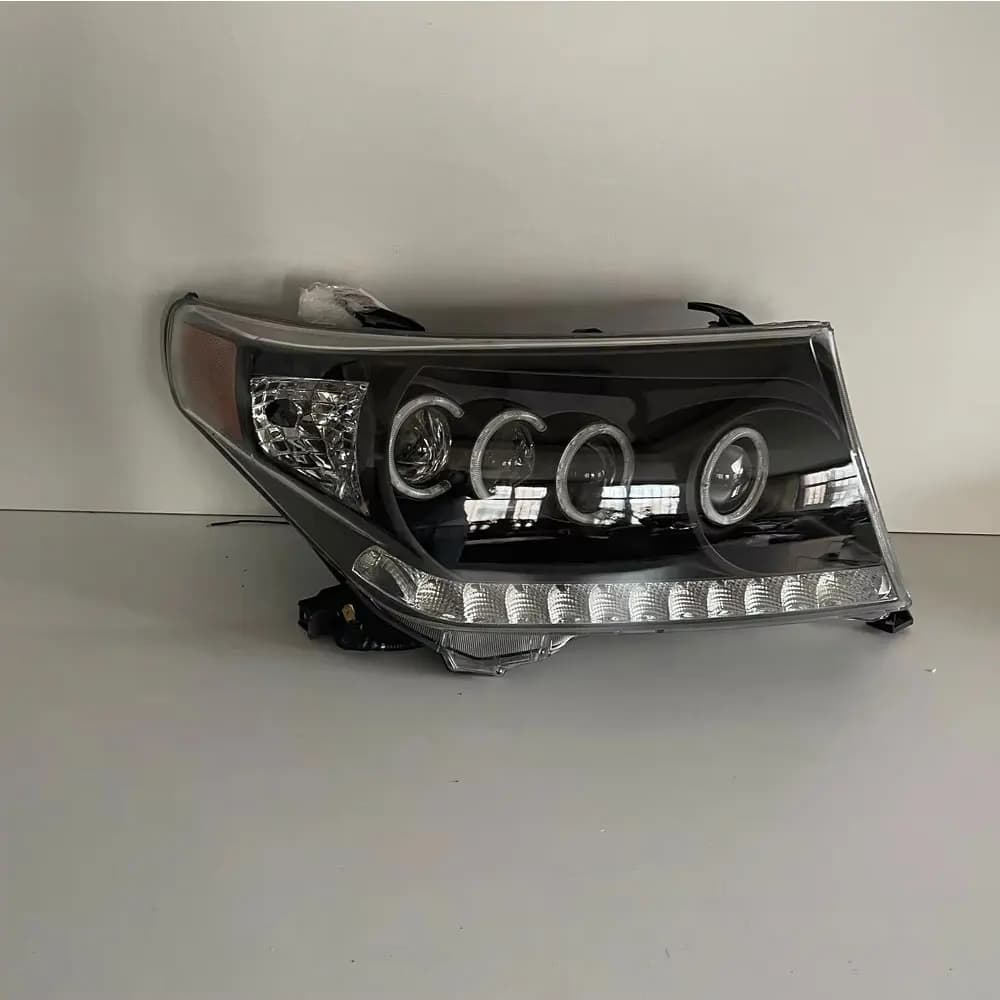 1PCS LED 4LENS Modify Headlights for Toyota Land Cruiser LC200 2008 81185-60F30 81145-60F20 Daytime Running Light