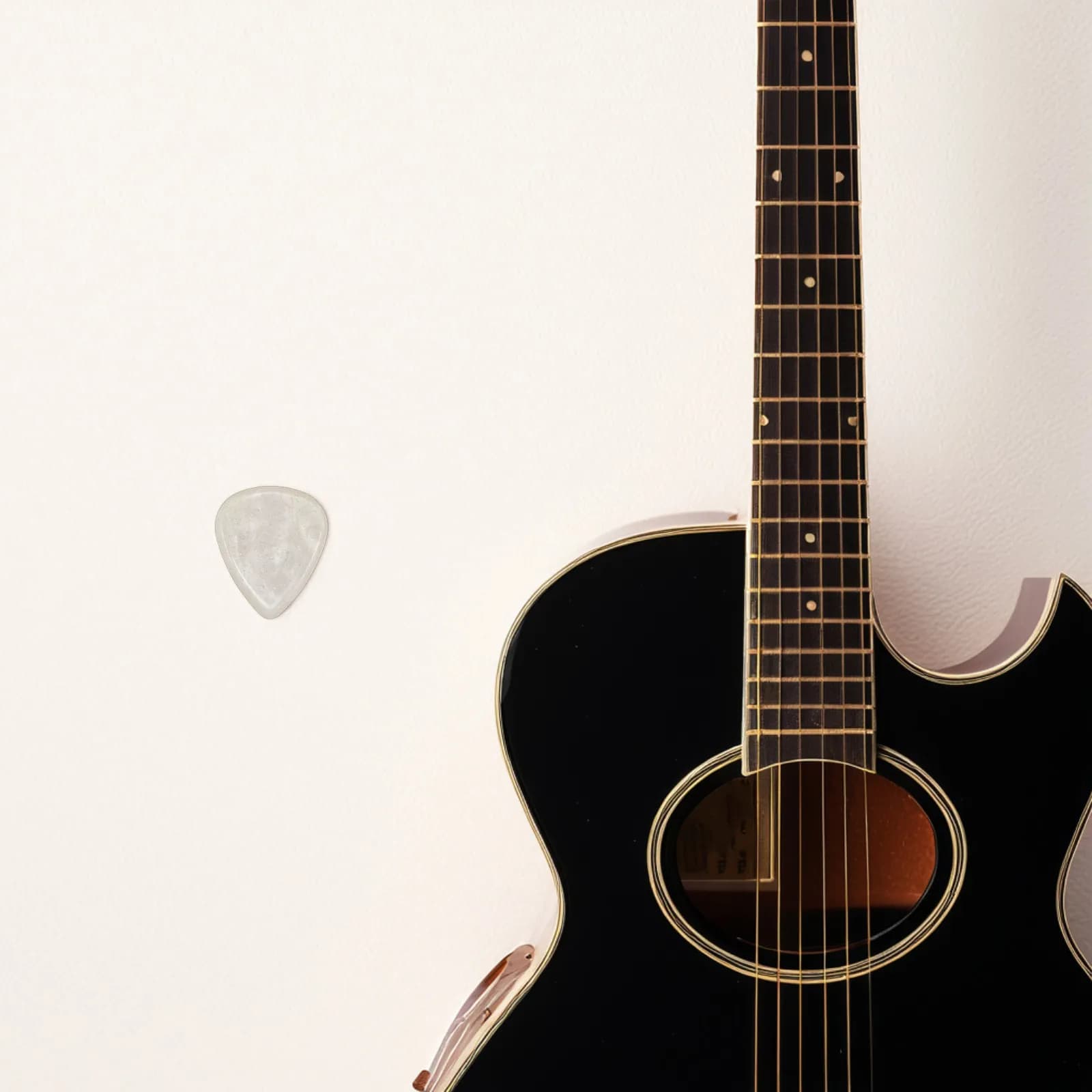 Set di plettri in resina per chitarra elettrica, acustica, basso, banjo, protezione per dita e pollice, resistenti all'usura
