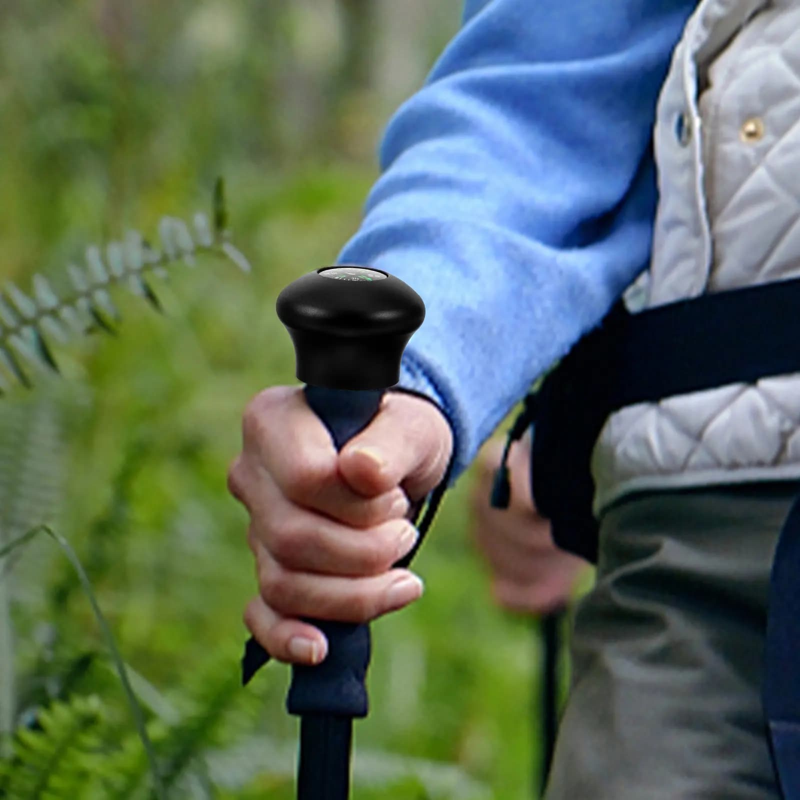 Trekking Stick Compass in Aluminium Alloy, Ergonomic Design with Round Grip, Portable Tool for Hiking, Mountaineering and Camping