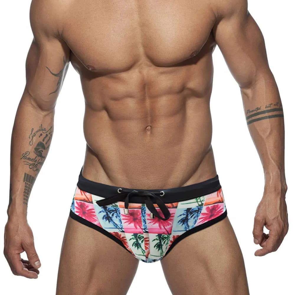 Slip sexy di marca Costume da bagno da uomo Costume da bagno attillato elasticizzato da uomo Surf Summer Beach Pantaloni sportivi Costumi da bagno push-up imbottiti