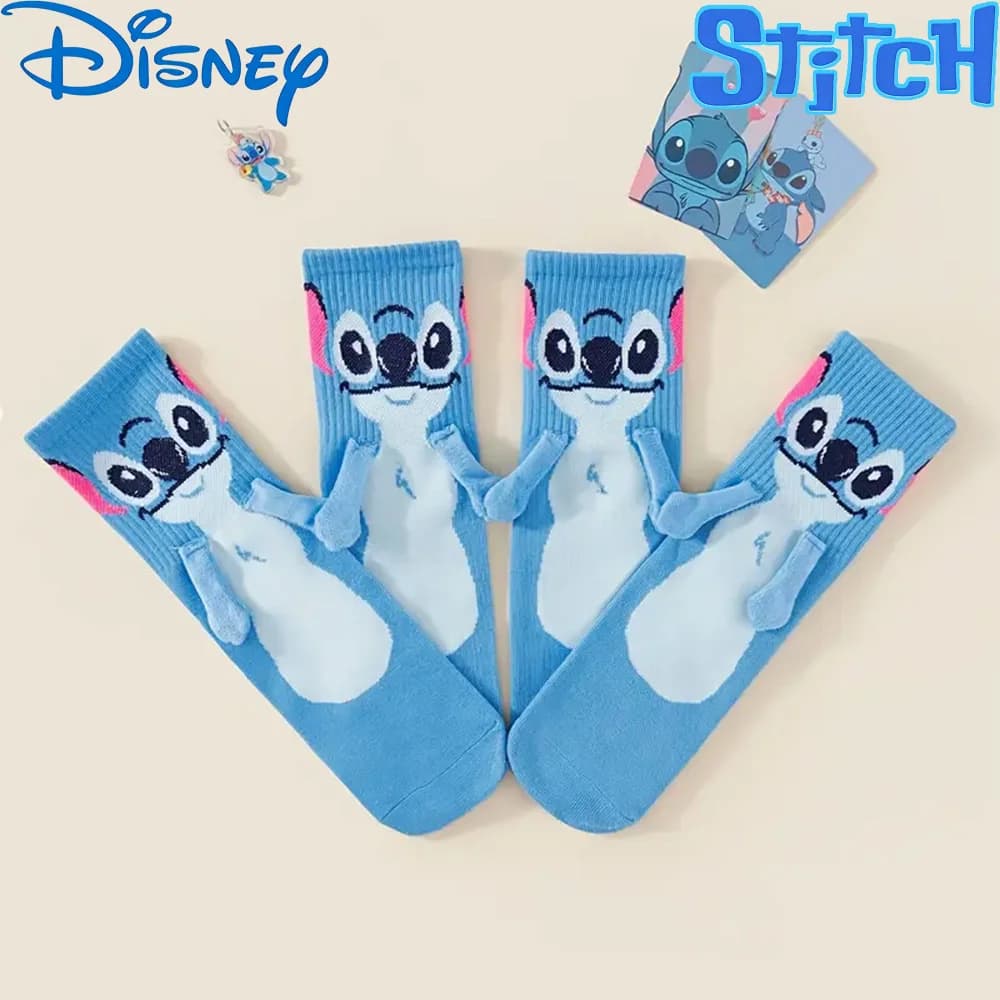 Calzini Magnetici Disney per Coppie, Stitch & Angel Mano nella Mano, Calzini Morbidi e Caldi a Tubo Medio per Casa, Calzini Coordinati per Coppie con Motivi Cartoon