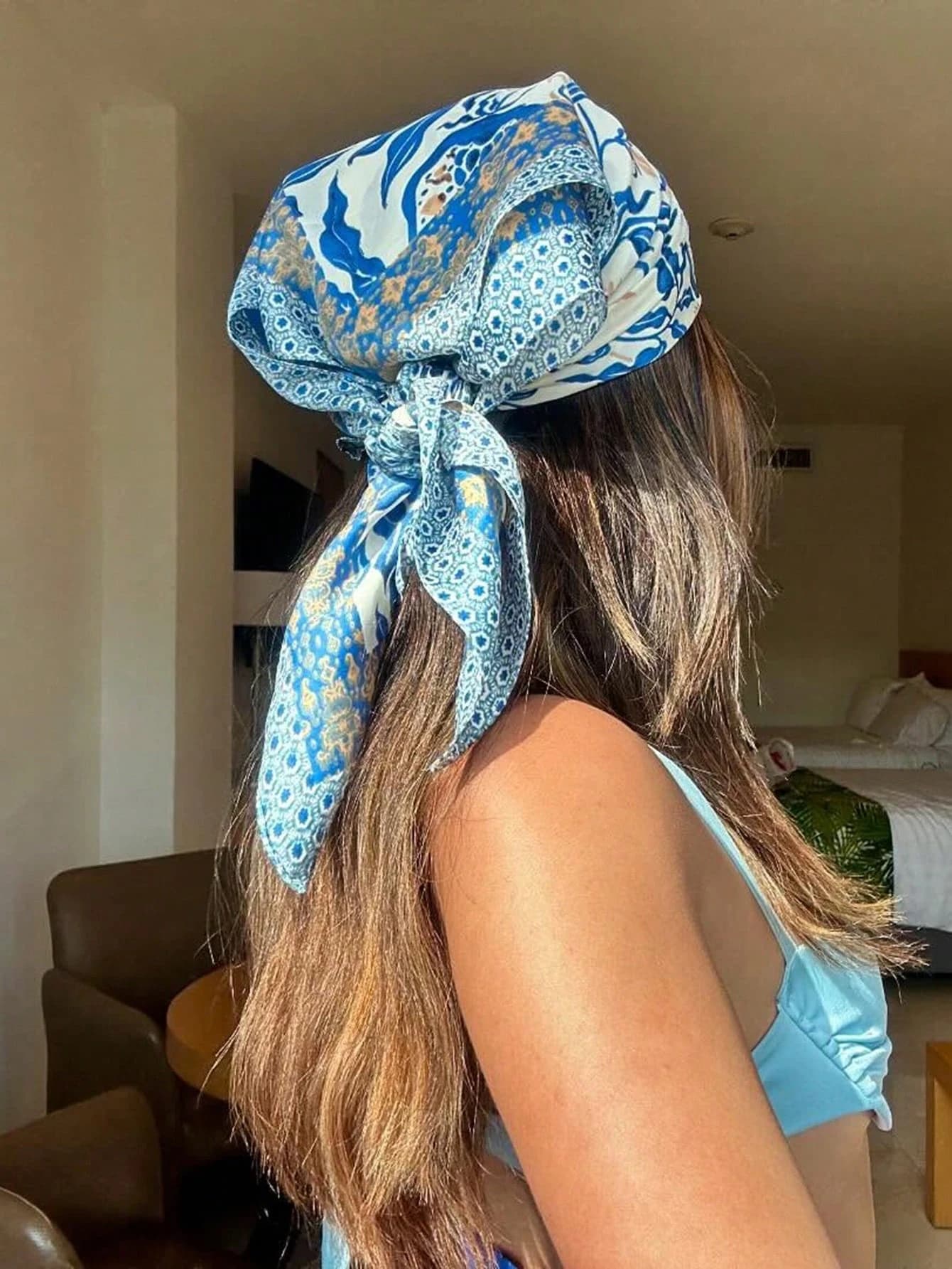 Sciarpa di seta quadrata con stampa Bohemia di marca di lusso per le donne Fasce per capelli Hijab 70 cm Fazzoletto da collo Scialle in raso femminile Bandana Fascia
