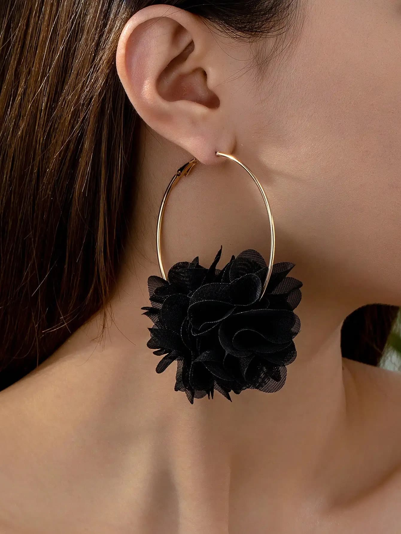 Orecchini a cerchio in tessuto floreale nero per donna, gioielli da festa in stile boho
