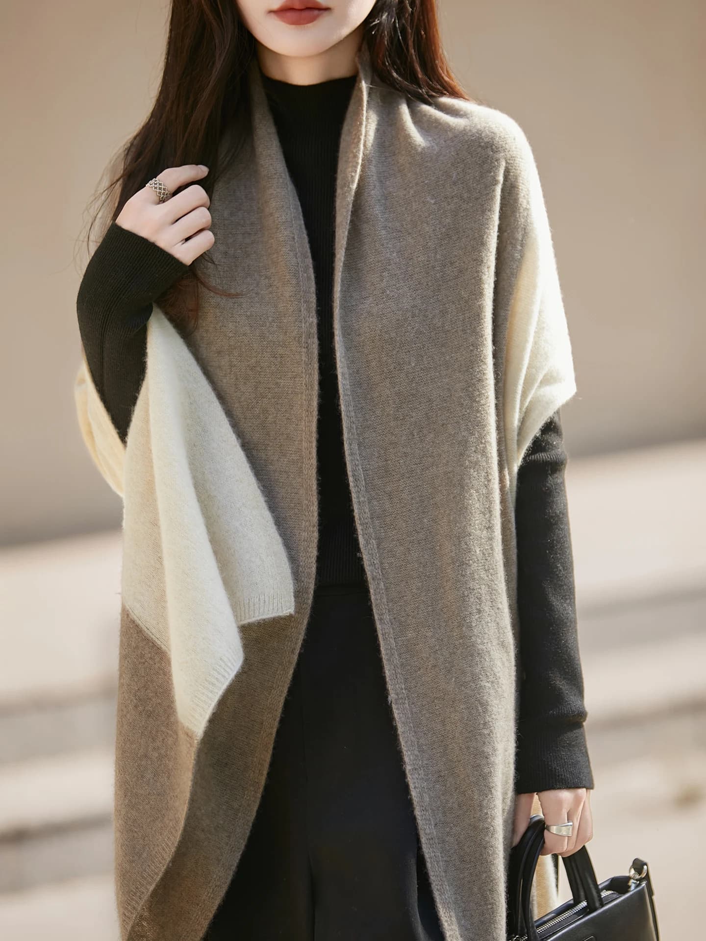 Fashionable Elegant Eye-Catching Shawl Must-Have Items for Autumn Winter Warm Soft Comfort 100% Merino Wool Knitted Scarves
