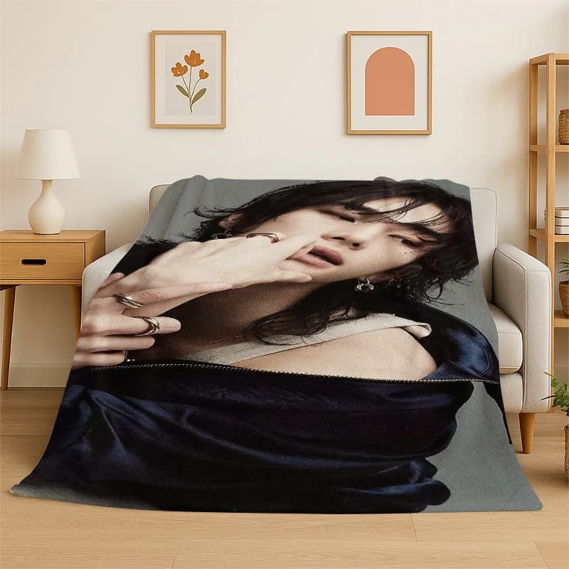 Coperta in flanella Kpop Hyunjin Stray Kids, morbida e calda, per camera da letto, soggiorno, letto, viaggi, campeggio, picnic, regalo