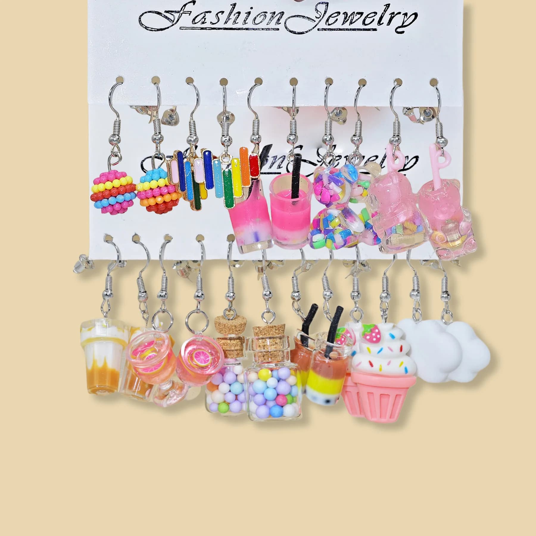 Set di orecchini freschi carini di nuovo stile transfrontaliero: nuvole, bottiglie di tè al latte, gelato, bicchieri da vino e disegni di bottiglie alla deriva