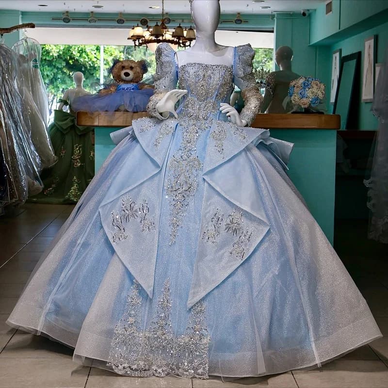 Abiti Quinceanera lucidi blu cielo Abito da ballo con spalle scoperte Applique con paillettes Perline in pizzo Tull di cristallo Festa di compleanno Dolce 16
