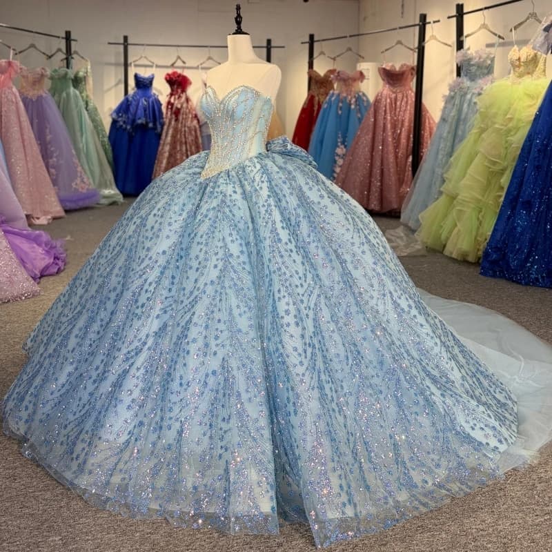 Abiti Quinceanera lucidi blu cielo Abito da ballo con spalle scoperte Applique in pizzo con perline Corsetto con fiocco a strati Tull Festa di compleanno Dolce