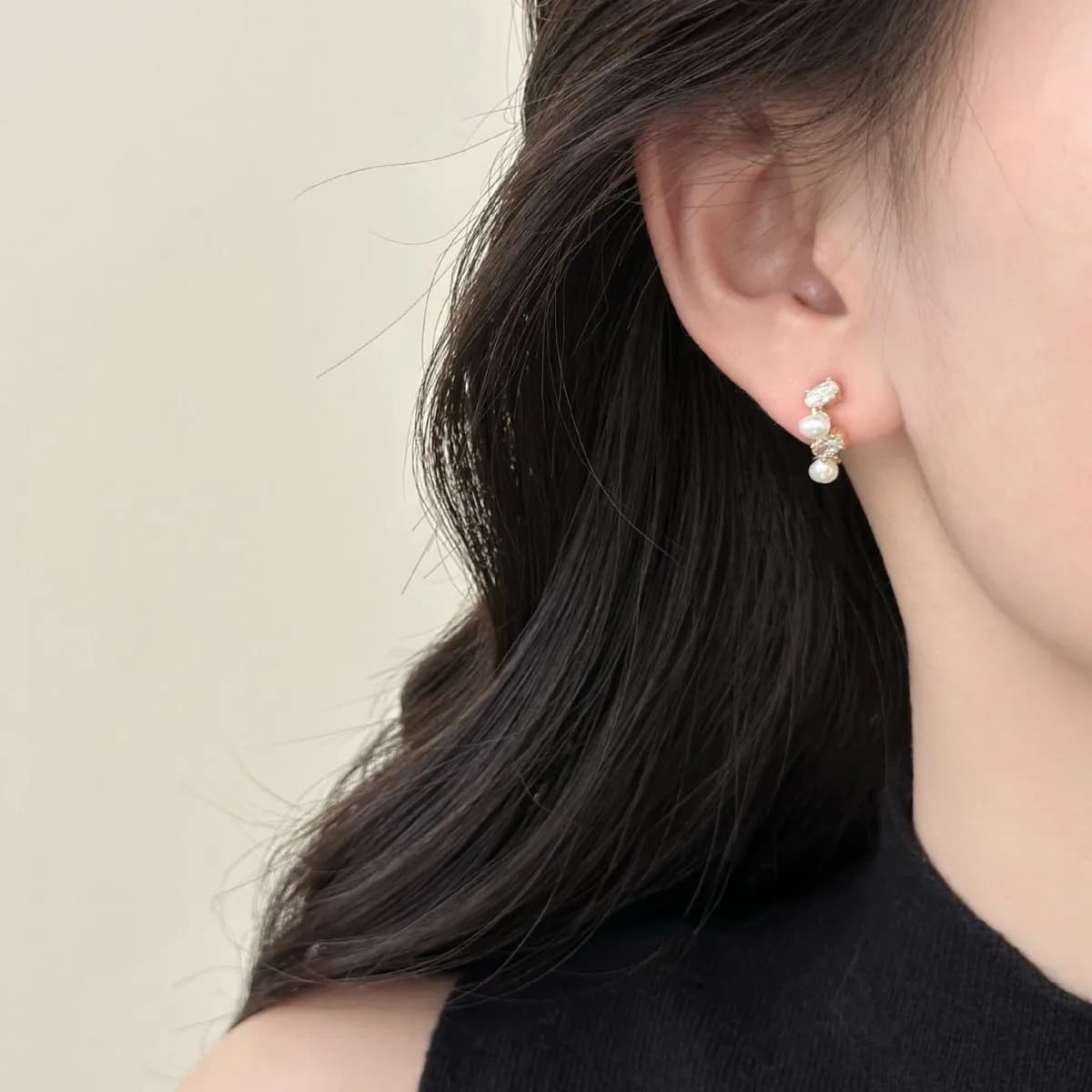 Pearl zircon earrings for women - autumn/winter, light luxury, high-end, unique earrings, bestselling stud earrings