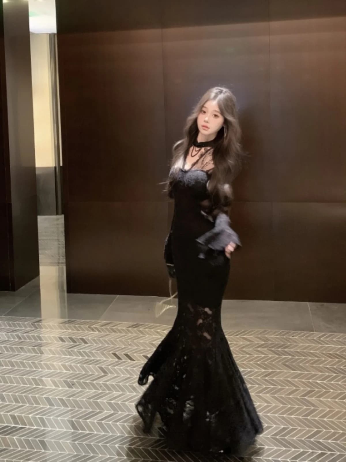 Elegant Chinese Style Lace Slimming Long Dress Women's Fashion Autumn High Waist Bell Sleeve Fish Tail Dress Zipper Closure