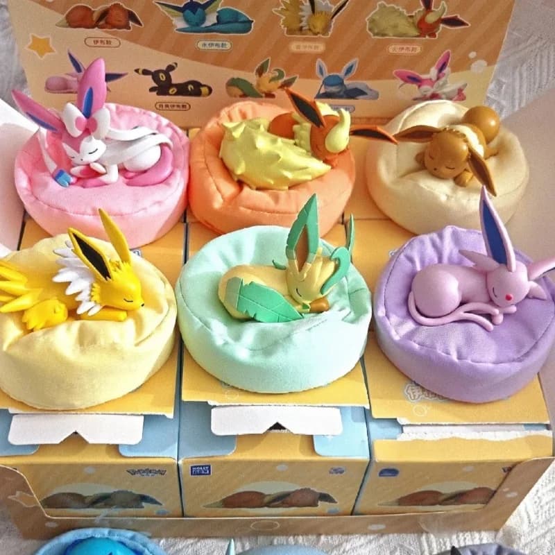 Eevee Anime Cieco Scatola Da Collezione Giocattolo Da Tavolo Ornamento Sylveon Umbreon Flareon Jolteon Figure Regalo di Festa Posizione Dormire