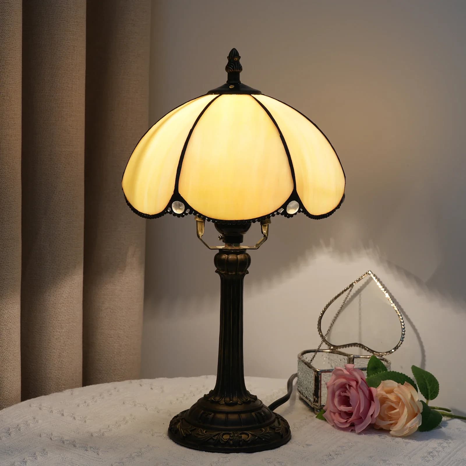 8inch Tiffany Stained Glass Bedside Table Lamp Beige Lampshade Desk Reading Night Light for Living Room Home Bedroom Office
