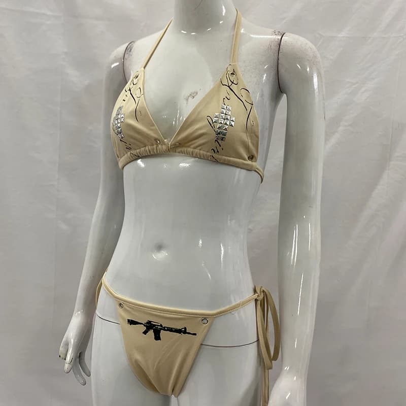 Bikini Gotico Estivo da Spiaggia e Piscina, Sexy Stile Spice Girls, con Stampa Lettere e Strass Incrociati, Top e Slip Separati in Due Pezzi
