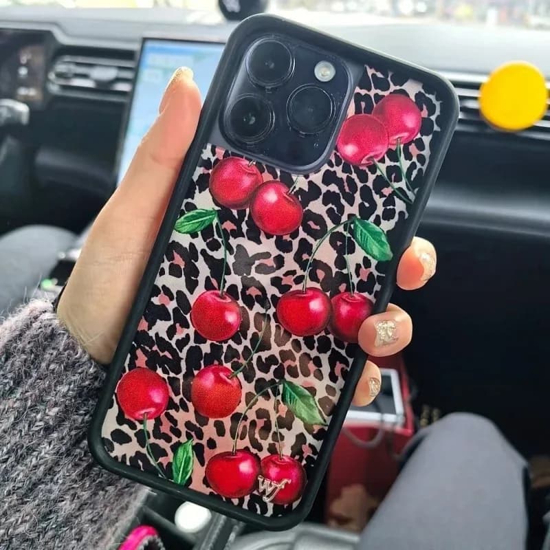 Custodia per telefono WF Luxury Cute Ins con motivo ciliegia, leopardo e fiori selvatici per iPhone 12 13 14 15 16 17 Pro Max Plus, cover antiurto Wildflower