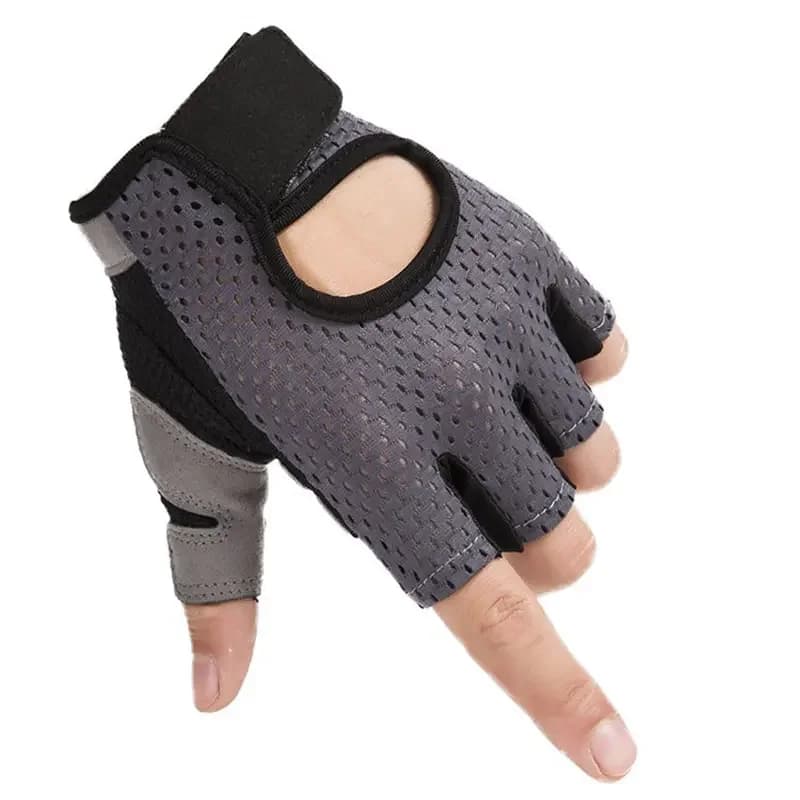 1 pair of anti-slip cycling gloves, half finger breathable gloves with butterfly net for riding, fitness in gym, yoga for men and women