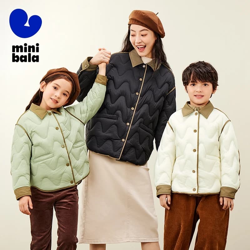 Mini Bala Piumino per bambini Ragazzi Ragazze 2024 Cappotto invernale in nylon caldo antivento Genitore-figlio Abbigliamento quotidiano all'aperto Design patchwork