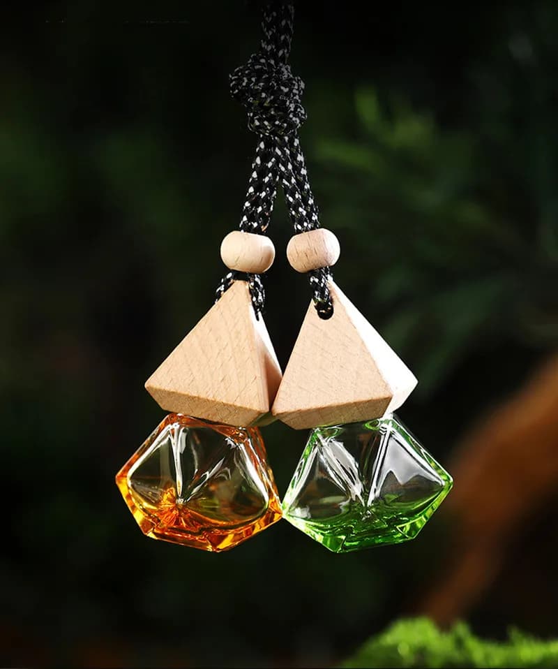 10/30/50pcs Vacuum 8ml Auto Deodorant Bottle For Auto Deodorant Essential Oil Diffuser Perfume Container Auto Pendant