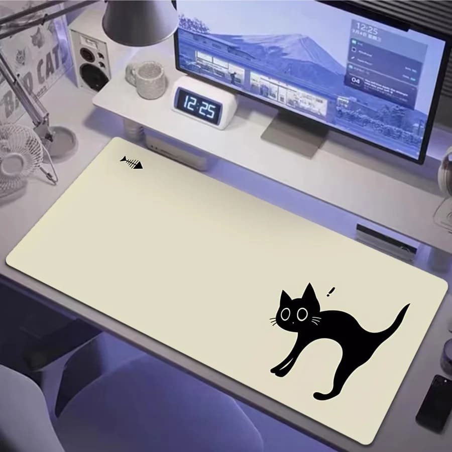 Kawaii Anime mouse mat with artistic cat, XXL desktop mat for PC Gamer, keyboard mat, gaming laptop mat, desk rubber mat