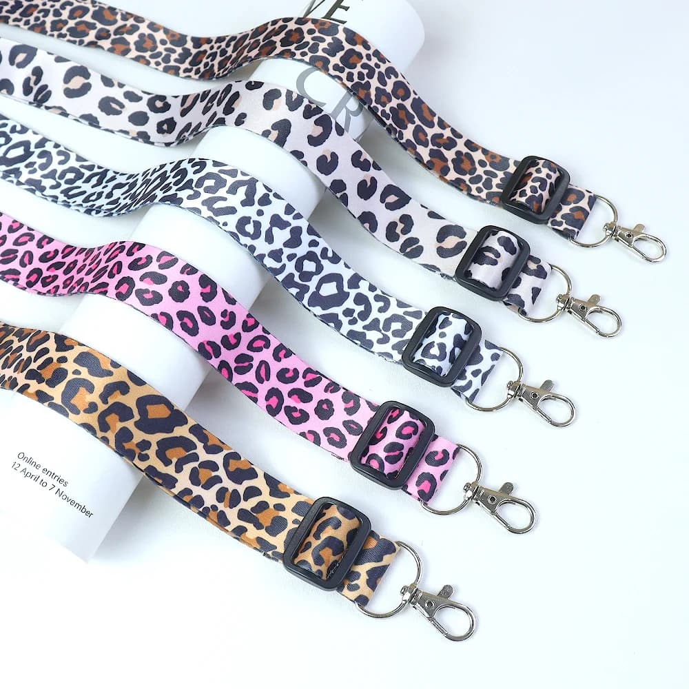 Cordino per telefono con stampa leopardata fatto a mano, stile regolabile, tracolla per tazza, porta della fotocamera, cordino per scheda
