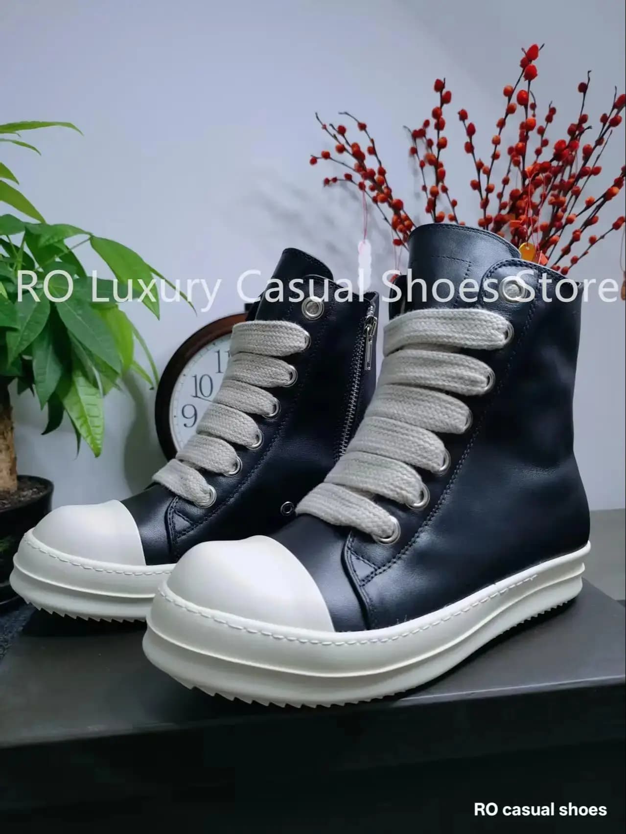 Men's Casual Shoes Fashion Men Sneakers Lace-up High-Top Shoes For Man Student Streetwear Jumbo Shoelaces Black Solid Sneakers