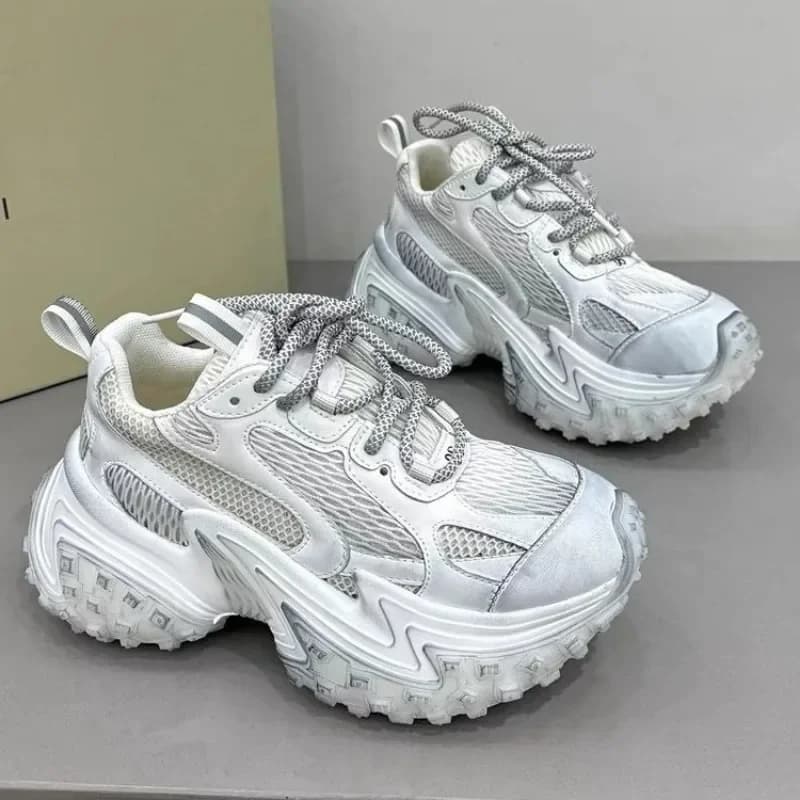 2024 Lace-up Chunky Running Sneakers Ladies Black Casual Shoes scarpe da donna Sneakers donna White Vulcanize Shoes piattaforma femminile