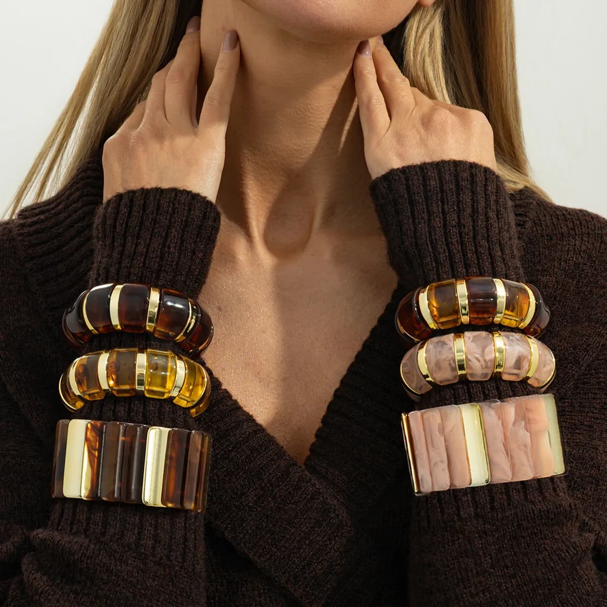 Salircon Vintage ​ Braccialetti geometrici elastici in ambra acrilica Braccialetti con polsini in resina elastica alla moda da donna Gioielli per coppie 2026