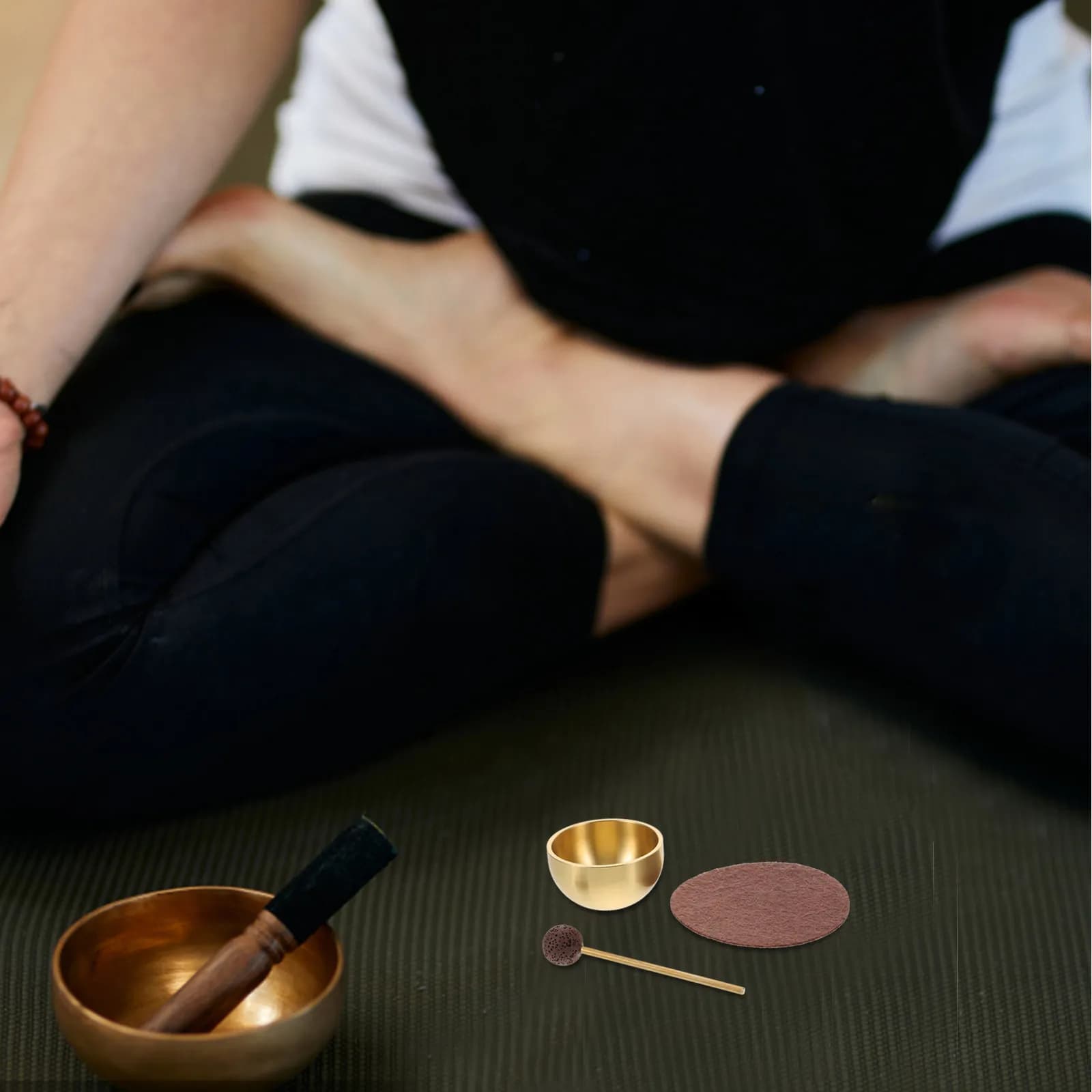 1Set Mini Singing Bowl Nepal Sound Music Bowl Mallet Cushion Meditation Yoga Relaxation Sound Therapy Travel Home Use
