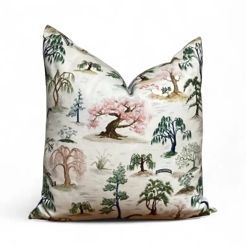 Chinoiserie Pillow Cover: Elegant Asian Garden Scene Cushion Cover