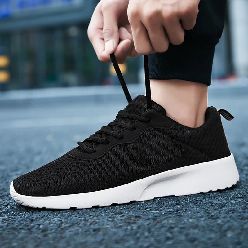 Casual Shoes for Men Lightweight Sneakers High Quality Breathable Outdoor Athletic Jogging Sport Running Walking Man Shoes Mesh
