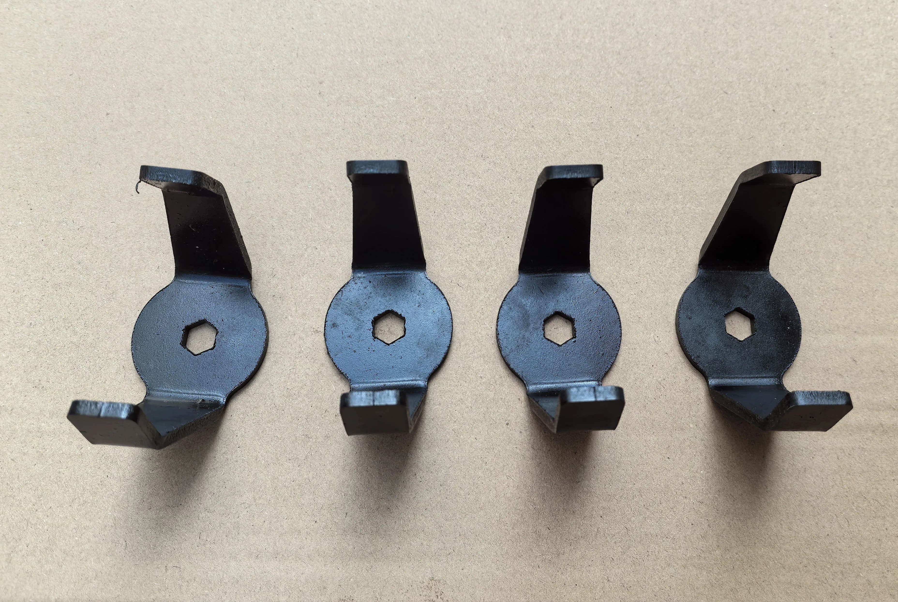 Cutting knife with spare blade 4 teeth wide spare for decrusher, scraper rake, mini rotating shot for grass roots
