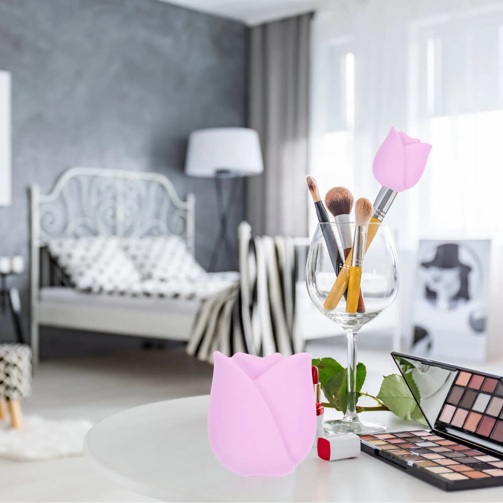 3Pcs Makeup Brush Dust Covers Rose Shape Silicone Protector Travel Holder Foundation Brush Storage Organizer Hygiene Clean