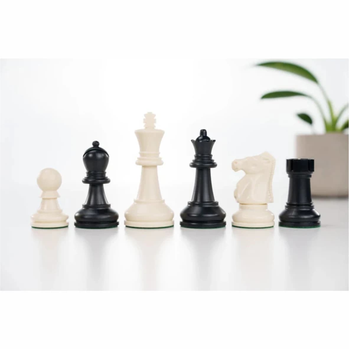 Wholesale 305 Deluxe Handcrafted Tournament Starnton Style Chess Piece Set, Impact Resistant Resin Game Piece