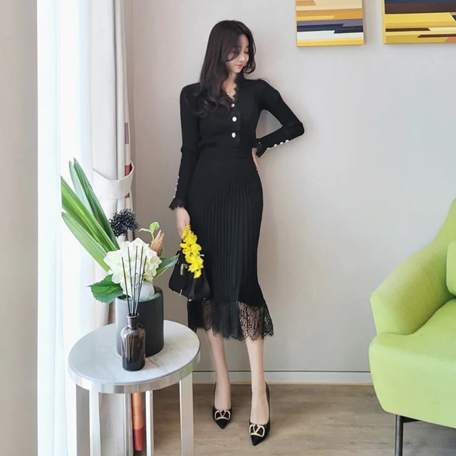 Slim Fit V-Neck Knitted Two-Piece Set with Lace Skirt Korean Style Youthful Ensemble High Waist Elastic Fabric Winter Wear