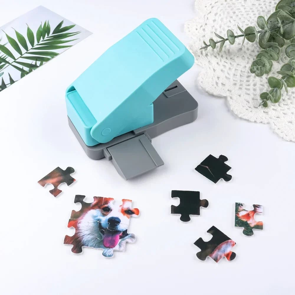 12.7x8cm Jigsaw Puzzle Paper Punch DIY Puzzle Making Machine Easy Puzzle Maker Cutter with 10 Adhesive Foam Boards DIY Toys Tool