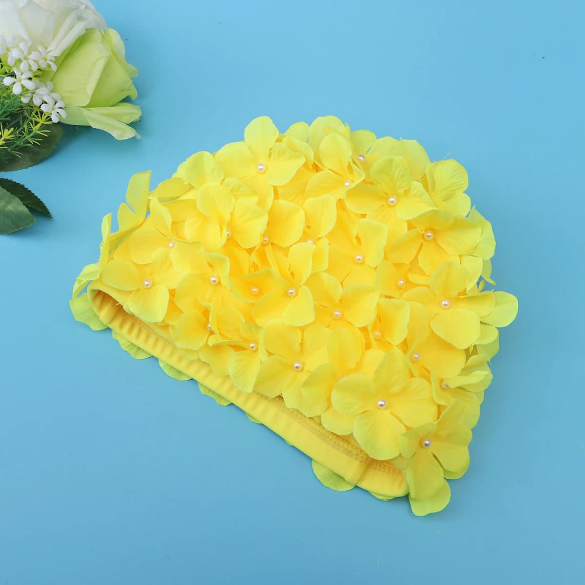 Flower petal bath cap for woman Durable non-slip bath head reusable Comfortable swimming for adults yellow fantasy neoprene