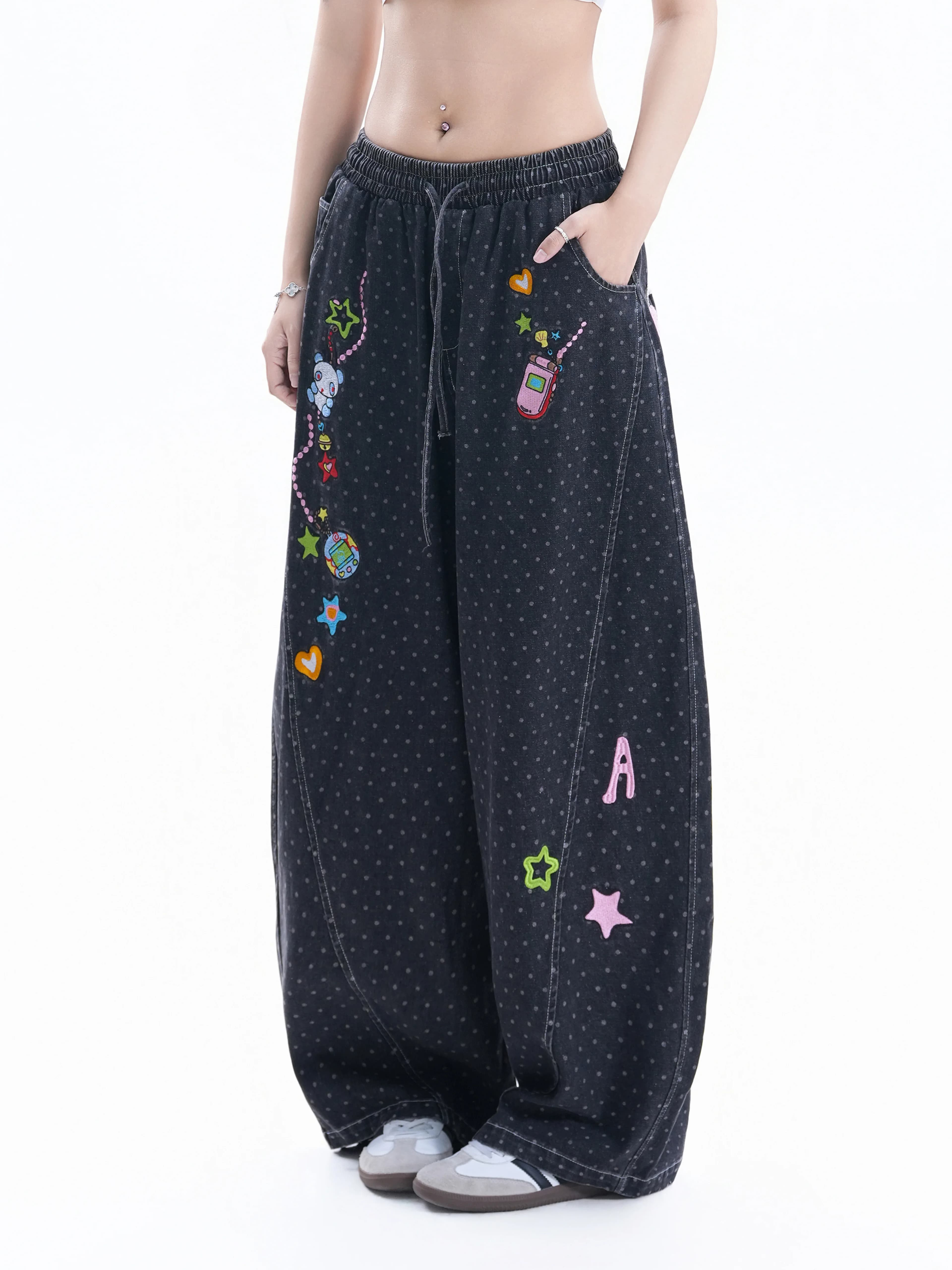 Jeans Oversize Stile Americano con Ricamo Cartoon, Pantaloni Larghi da Donna in Denim, Jeans Estivi in Cotone a Vita Naturale con Piccoli Dettagli