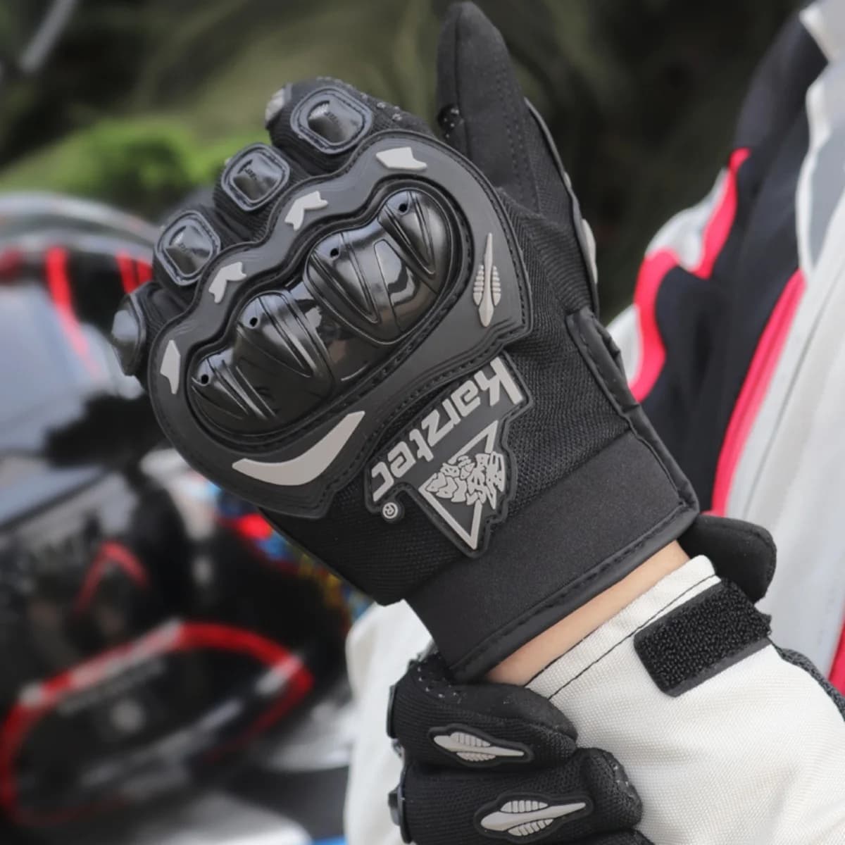 Outdoor Tactical Gloves Motorcycle Bicycle Cycling Touchscreen Gloves to your finger Survival Protective Gloves for Camping Hunt