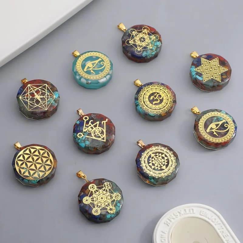 10 pz Retro Chip Colorati Naturale Turchese Ametista Pietra Chakra Orgone Energia Pendolo Amuleto Reiki Guarigione Pendenti E Ciondoli All'ingrosso