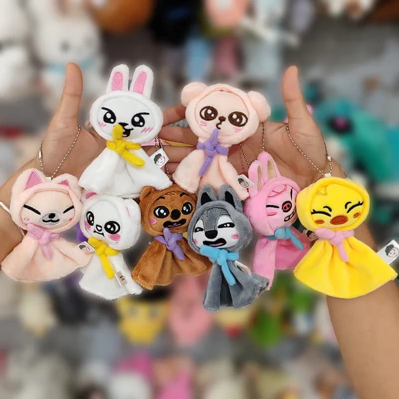 SKZOO Stray Kids Portachiavi in peluche Ciondolo animale carino Decorazione morbida per borsa in peluche Regalo ideale per le vacanze dei bambini