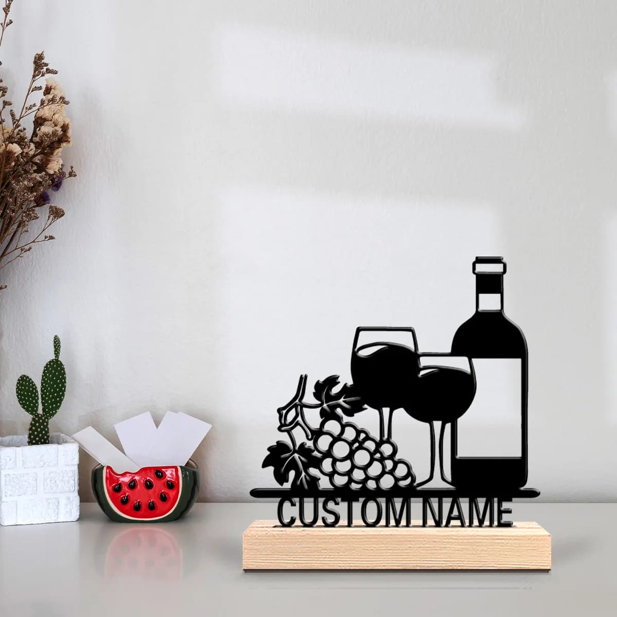 Statua in Metallo Personalizzata a Forma di Bicchiere di Vino, Decorazione per Cucina Rustica con Cornice in Legno, Perfetta per Case di Campagna
