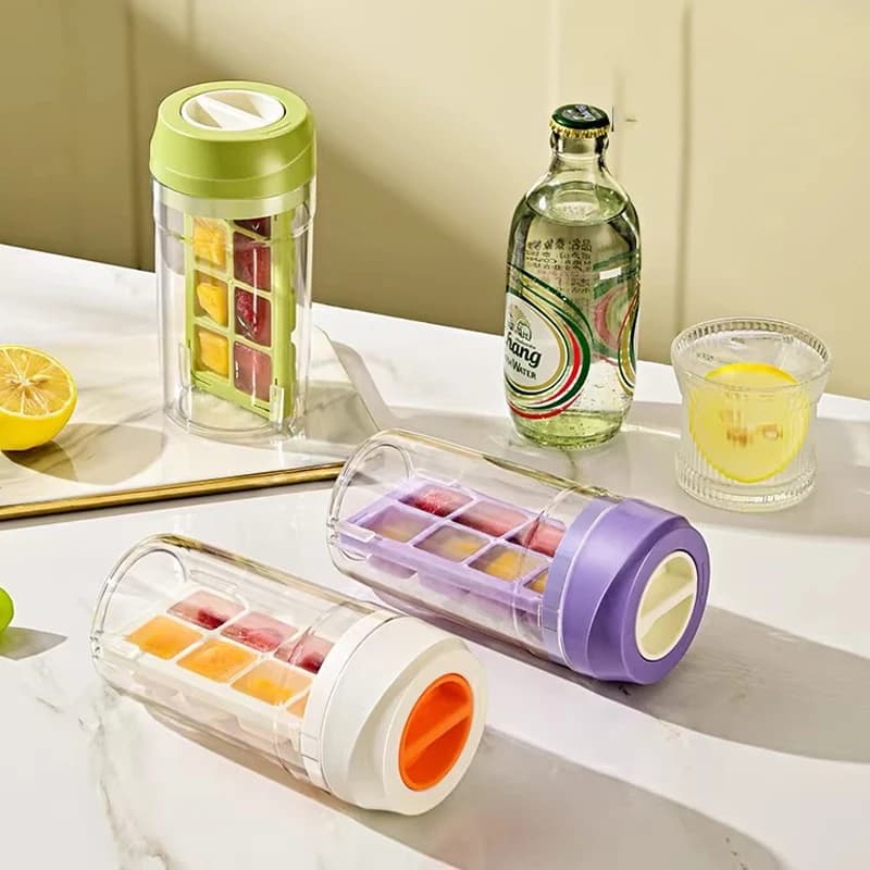 Bottiglia d'Acqua 2-in-1 con Cubetti di Ghiaccio, Frigorifero Portatile per Whisky e Gelato, Stampo per Ghiaccio, Tazza Refrigerante, Strumento per Bevande Fitness all'Aperto