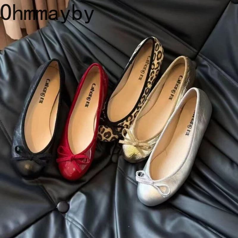2026 New Women Flats Soft Leather Eelgant Dress Shoes Spring Brand New Round Toe Shallow Slip On Ladies Casual Ballet Shoes