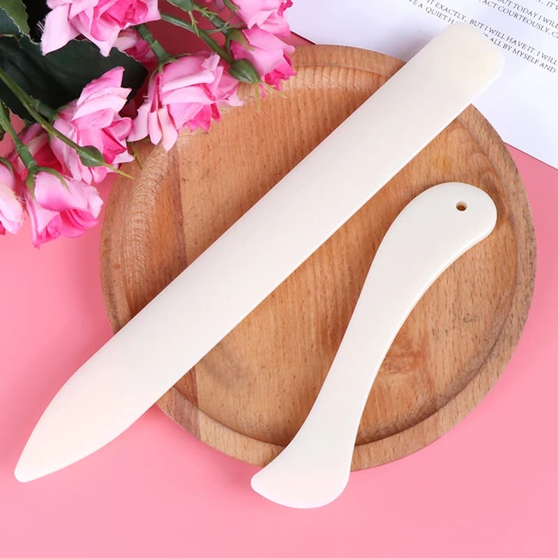 Plastic letter opener, bone color origami knife, DIY cow fracture paper knife, scraper, folding tool