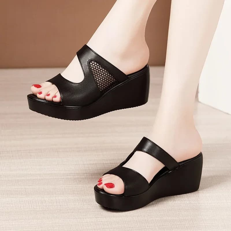 Plus Size 32-43 Zeppe con plateau Scarpe Pantofole da donna Estate 2025 Ritaglio Tacchi alti Presentazioni aziende produttrici giochi Scarpe da ufficio da donna Pantofole in pelle