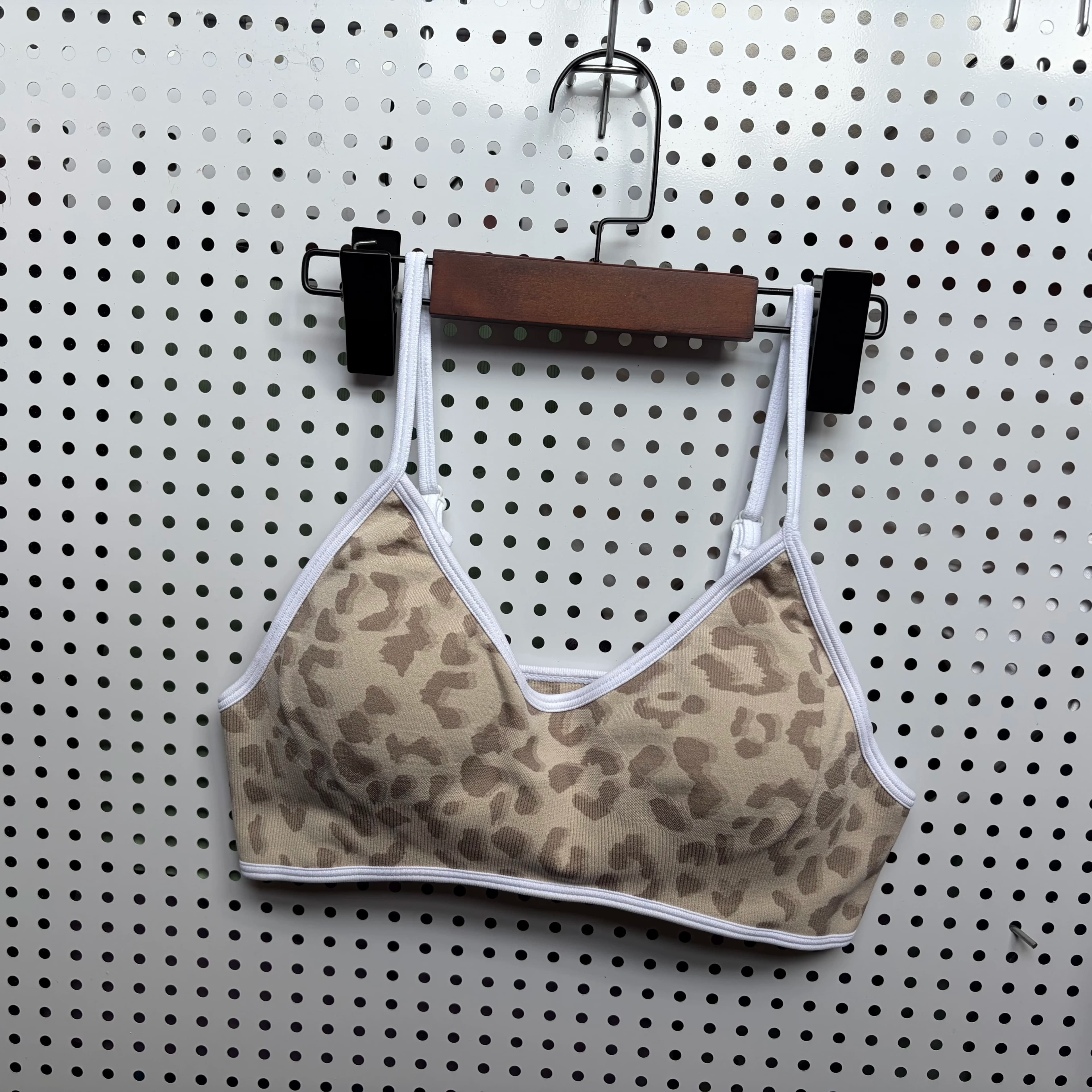 LOGO New Leopard Print Yoga Bra Shockproof Camisole Sports Vest Outdoor Backless Beauty Fitness Underwear