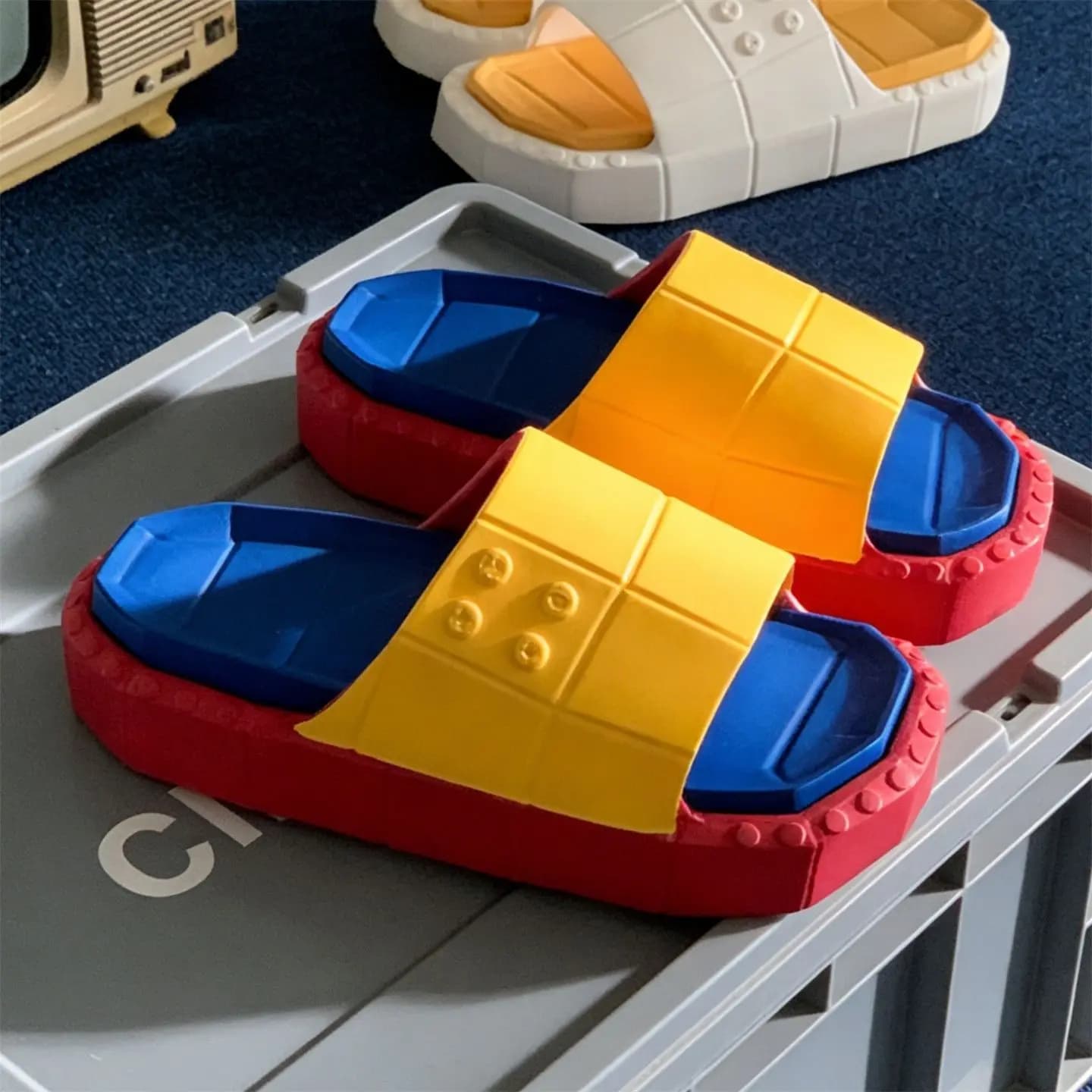 Sandali da Spiaggia Personalizzati Multicolore per Coppie: Infradito Estive Antiscivolo con Suola Spessa Stile Block per Uomo e Donna