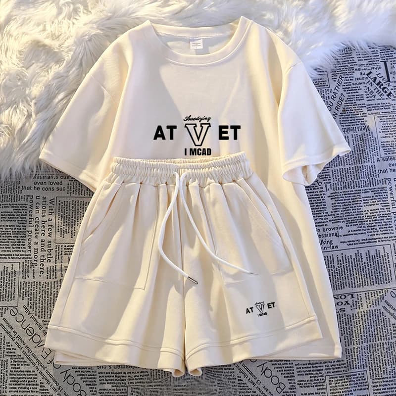 Completo sportivo casual due pezzi da donna taglie forti, elegante e alla moda, Collezione Estate 2025