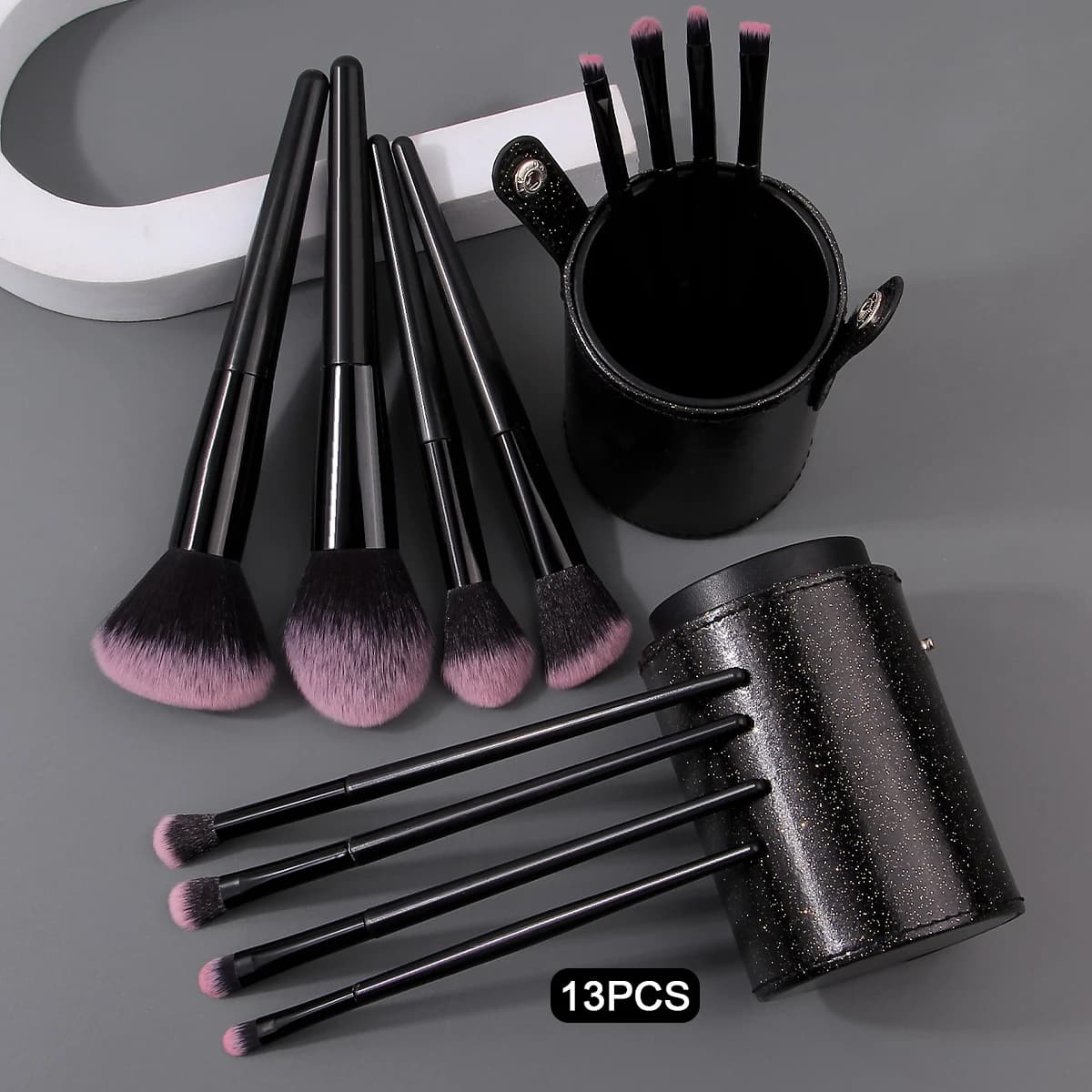 13pcs Soft bristle makeup brush set, 12 loose brushes, eyeshadow brushes, lip brushes, and comes with a storage bucket
