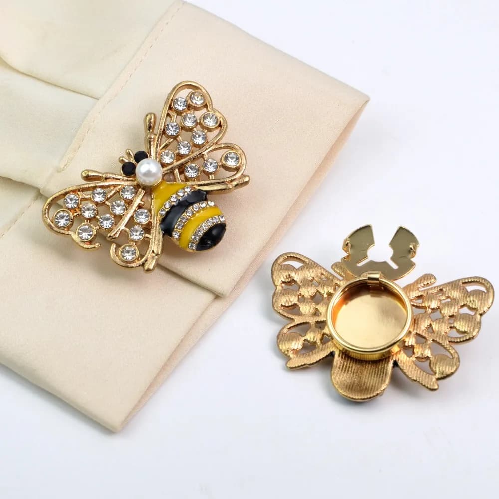 2 Pieces Alloy Covers with Ape Shape Rhinestones for Shirt, Decorations for Flower Collection, Fashion Luccicants Gemelli Set for a Luxury Look